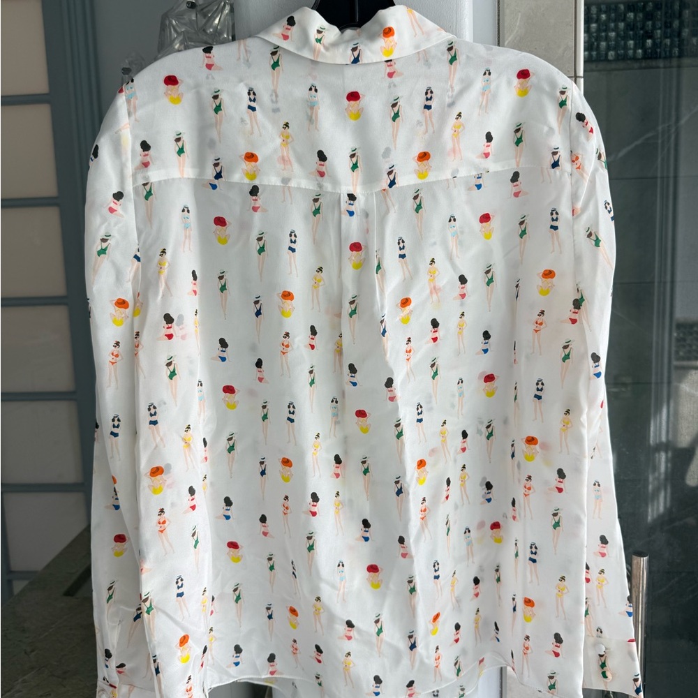 Alice + Olivia Eloise Printed Silk Blouse - Picture 14 of 16